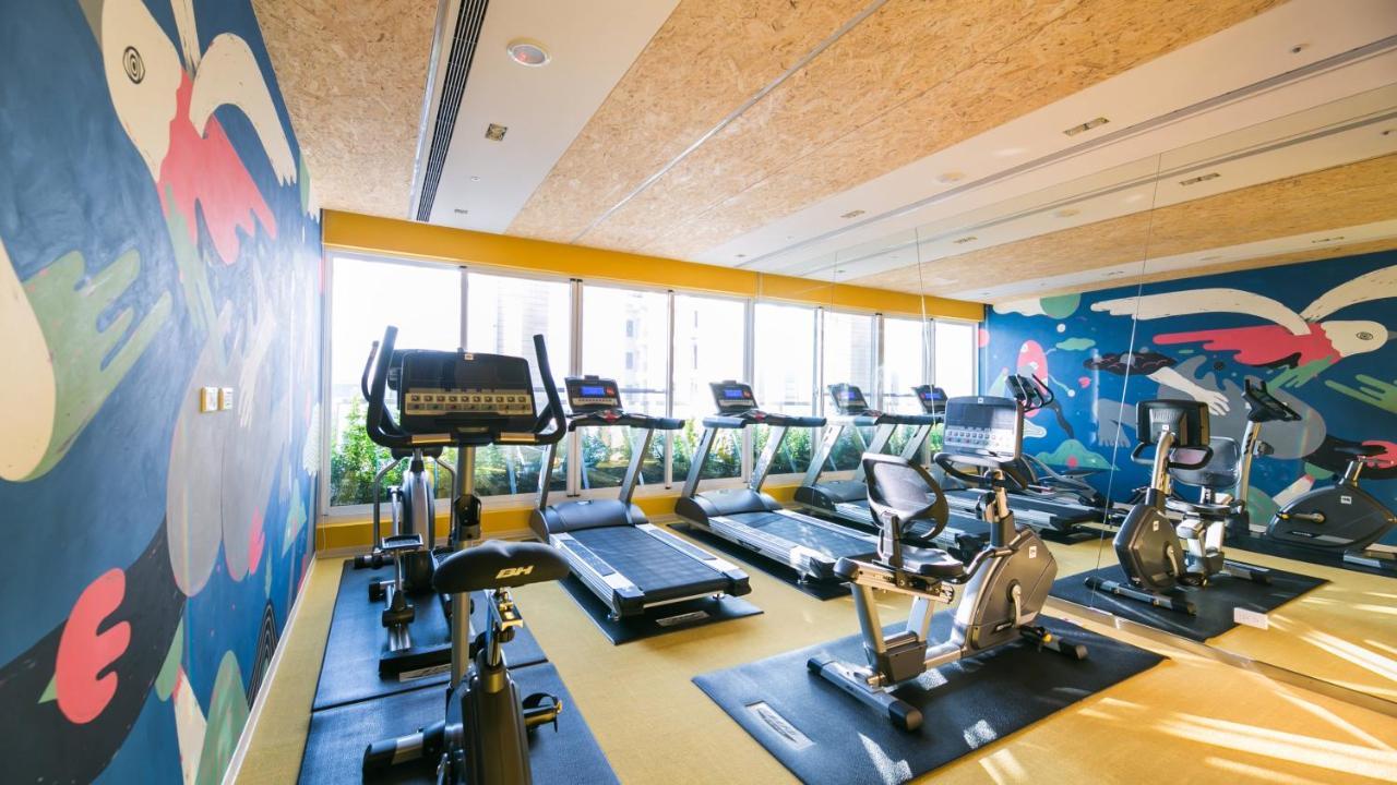 Holiday Inn Express Taichung Fengchia By Ihg Zewnętrze zdjęcie