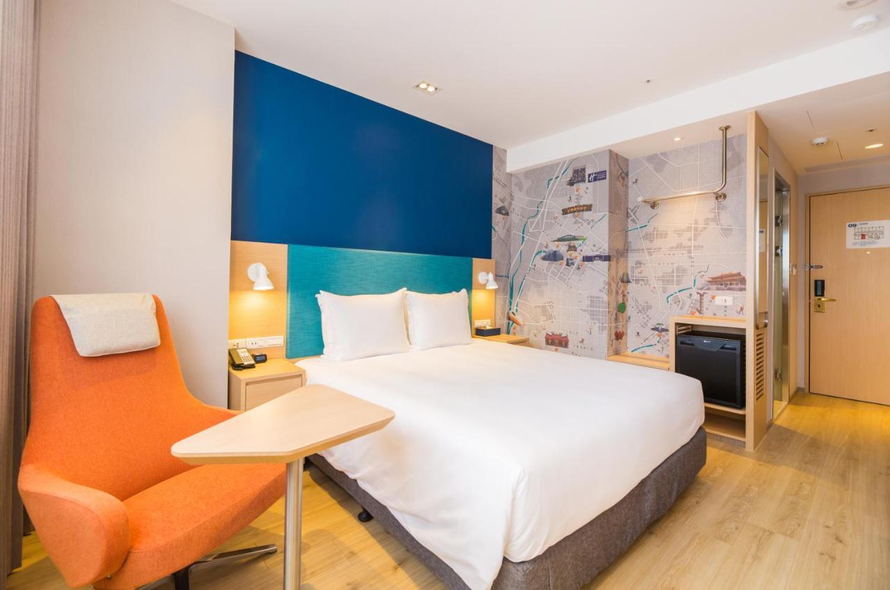 Holiday Inn Express Taichung Fengchia By Ihg Zewnętrze zdjęcie